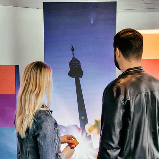 Willkommen im Foyer des Donauturms