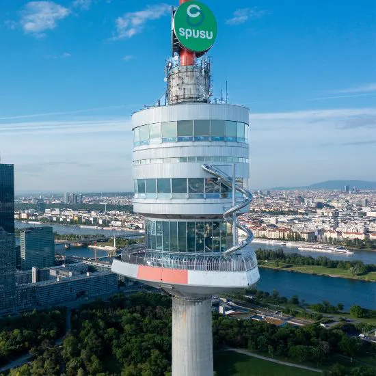 Der Donauturm als Teil der Vienna OffStage